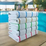 Kit 2 Toalhas de Banho Para Piscina Luxo Grossa Bordado com Cores Vibrantes 100% Algodão Alta Absorção - Imagem 3