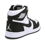 Tênis Nike Air Jordan 1 MID Cano Medio - Imagem 14