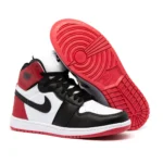 Tênis Nike Air Jordan 1 MID Cano Medio - Imagem 4