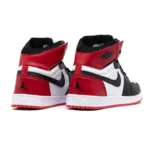 Tênis Nike Air Jordan 1 MID Cano Medio - Imagem 3