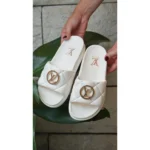 Chinelo Feminino Nuvem Metalassê Louis Vuitton - Imagem 4