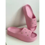 Chinelo Feminino Slide Nuvem Tressê com Strass - Imagem 6