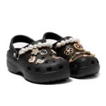 Sandália Feminina Crocs EVA com Botons - Imagem 3