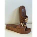 Chinelo Feminino Nuvem Metalassê Louis Vuitton - Imagem 9