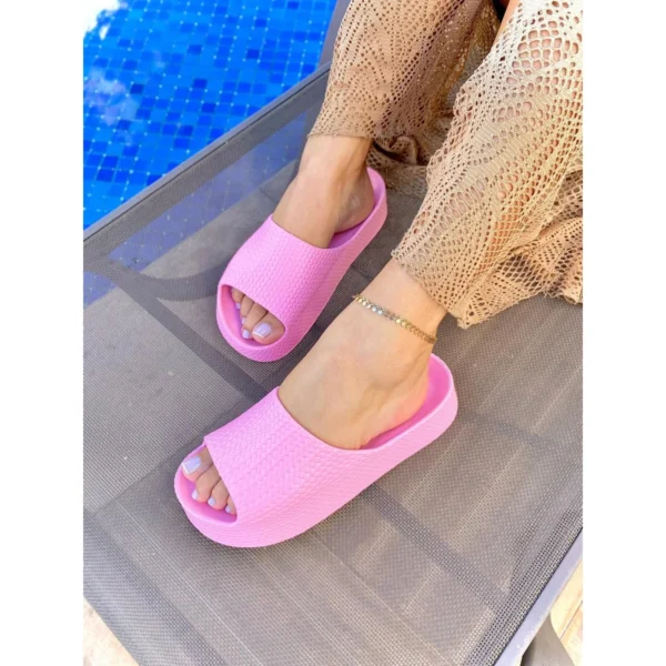 Chinelo Feminino Nuvem Slide Tressê Chinelo Feminino Nuvem Slide Tressê