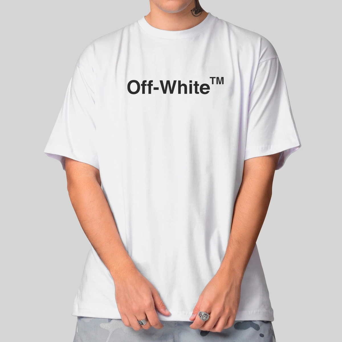 Camiseta Masculina Oversized Off White TM Camiseta Masculina Oversized Off White TM