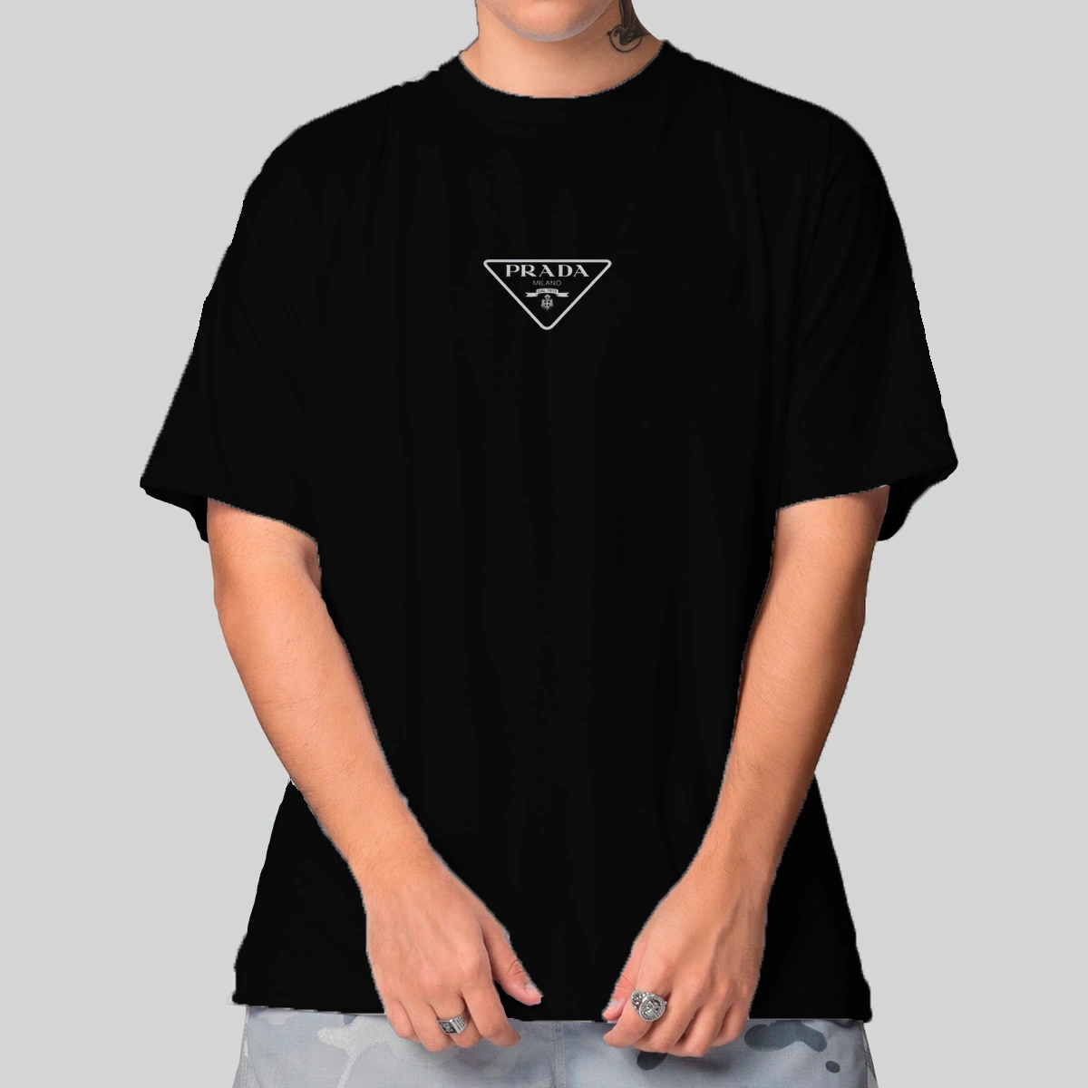 Camiseta Masculina Oversized Prada Camiseta Masculina Oversized Prada